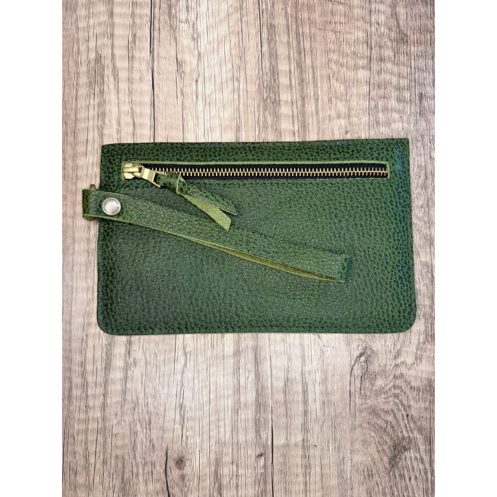 Portland Leather Adriana Pouch Avocado Wristlet Purse Green Rare PLG NEW